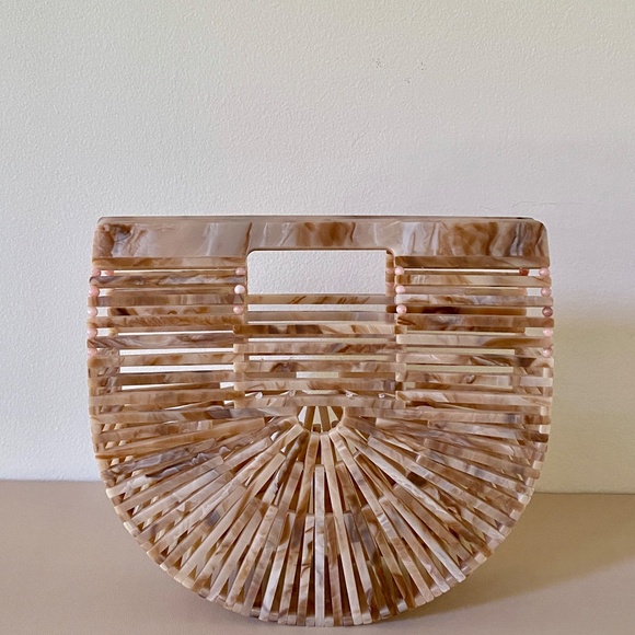 Cult Gaia Small Marbled Ark bag - Picture 4 of 13